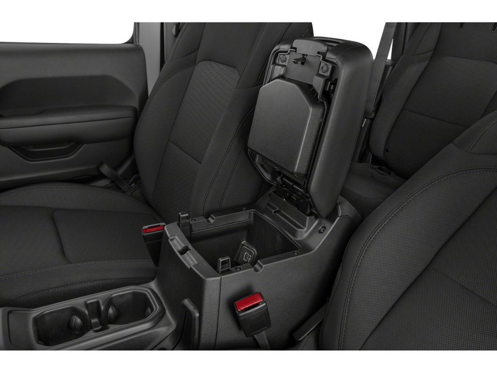 Used 2022 Jeep Wrangler Sport AWD/4WD image 9