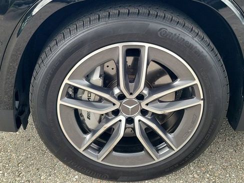 Used 2025 Mercedes-Benz GLA 35 AMG 4MATIC image 11