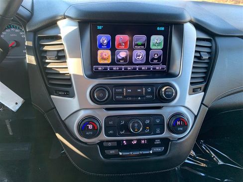 Used 2017 GMC Yukon XL SLE w/ HD Trailering Package image 31