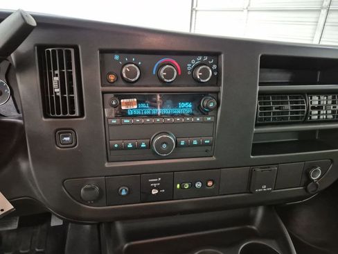 New 2025 GMC Savana 2500 Extended w/ Enhanced Convenience Package image 14