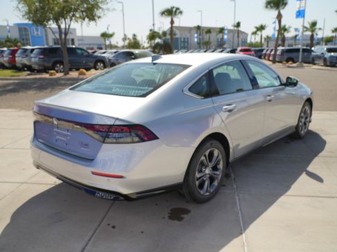 New 2026 Honda Accord EX-L image 5