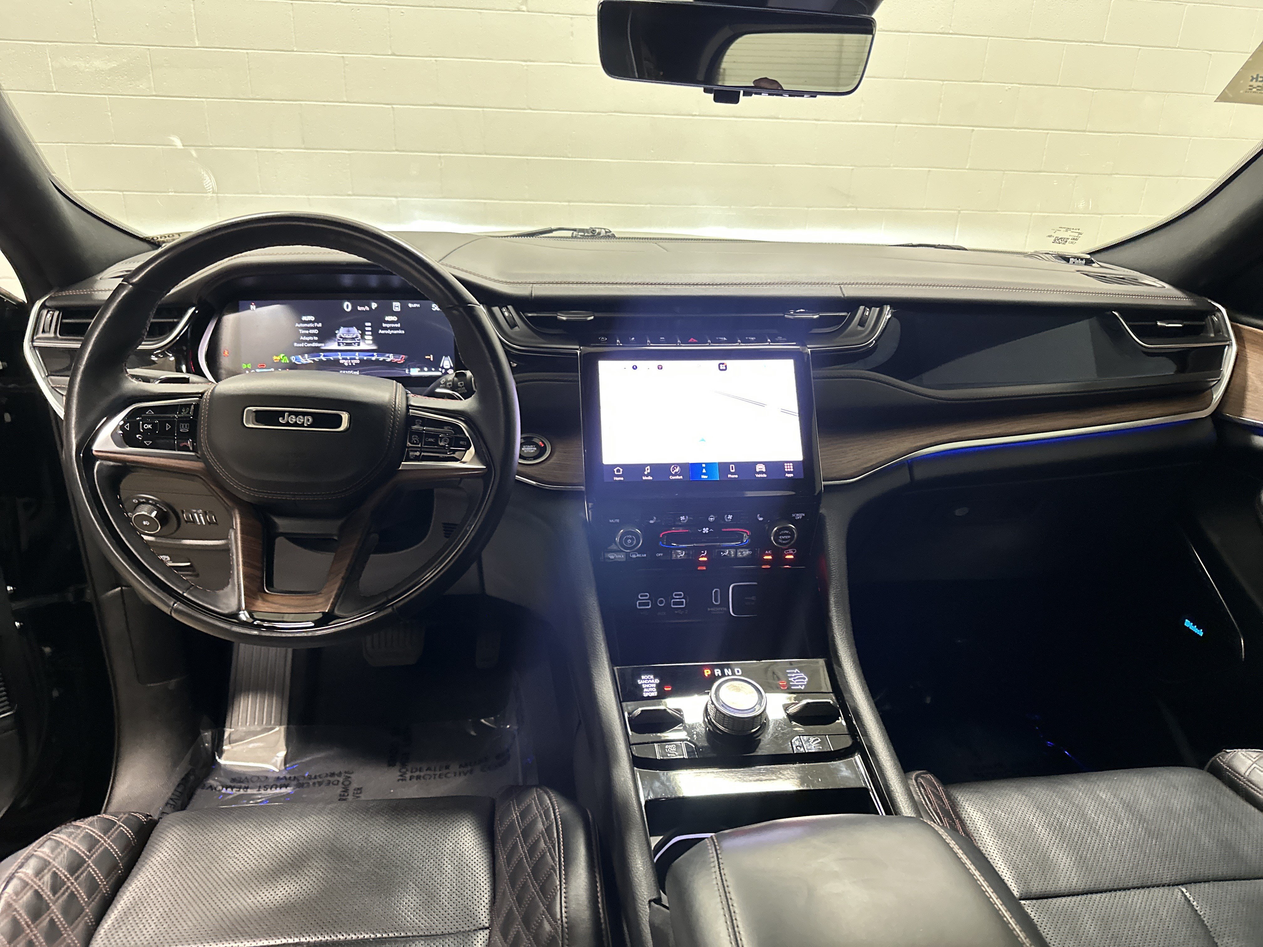 Used 2022 Jeep Grand Cherokee Summit w/ Adv Protech Group IV AWD/4WD image 29