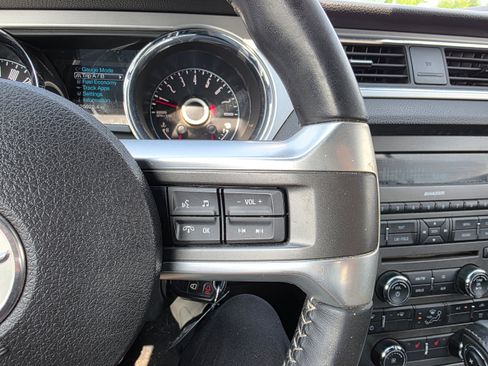 Used 2014 Ford Mustang Premium RWD image 15