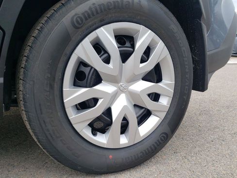 New 2026 Toyota Corolla Cross L image 7