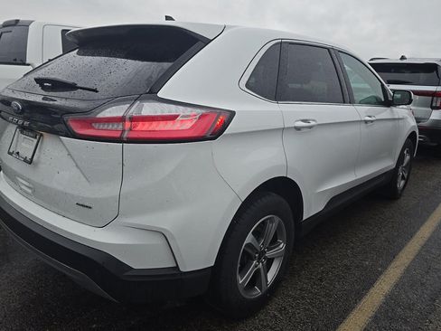 Used 2024 Ford Edge SEL w/ Convenience Package AWD/4WD image 5