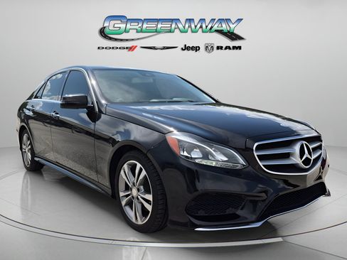 Used 2016 Mercedes-Benz E 350 Sedan image 1