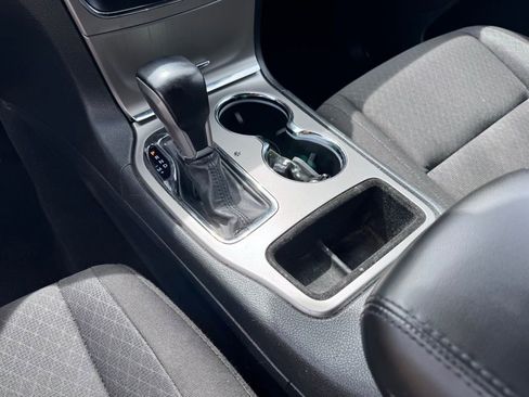 Used 2020 Jeep Grand Cherokee Laredo image 31