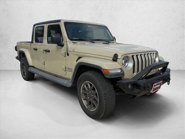 Used 2020 Jeep Gladiator Overland AWD/4WD image 3