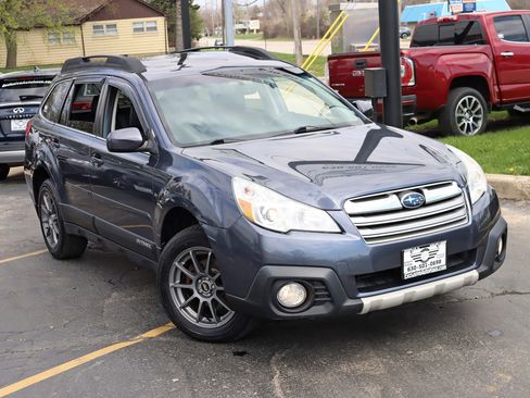 Used 2014 Subaru Outback 2.5i Limited w/ Moonroof Package image 7