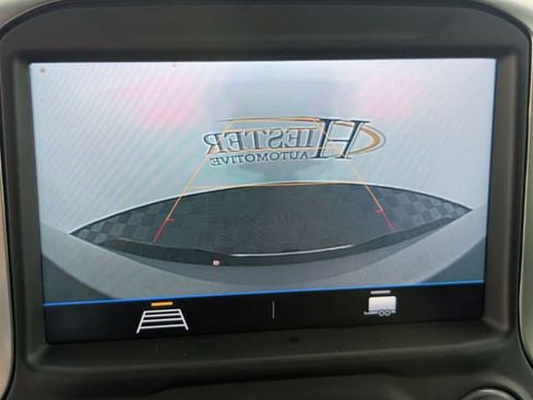 Used 2022 Chevrolet Silverado 2500 LT w/ Convenience Package image 21