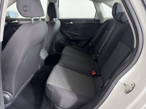 Used 2021 Volkswagen Jetta S image 7