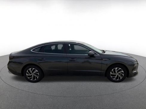 Used 2026 Hyundai Sonata Blue FWD image 16