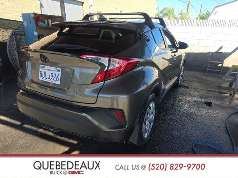 Used 2021 Toyota C-HR LE image 7