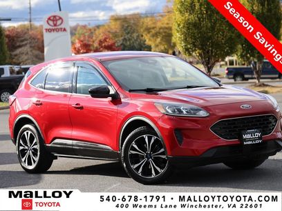 Used 2022 Ford Escape SE w/ SE Sport Appearance Package