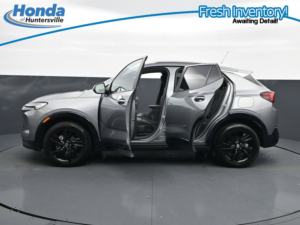 Used 2024 Buick Encore GX Sport Touring AWD/4WD image 44