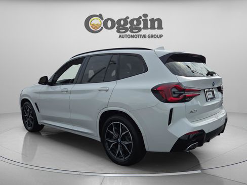 Used 2022 BMW X3 xDrive30i w/ M Sport Package 2 AWD/4WD image 3