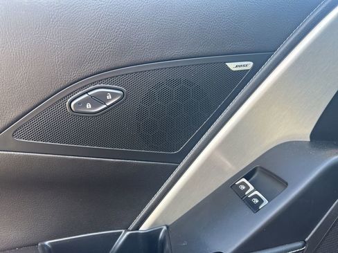 Used 2015 Chevrolet Corvette Stingray w/ Carbon Flash Badge Package image 15