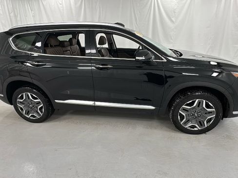 Used 2023 Hyundai Santa Fe Limited image 2