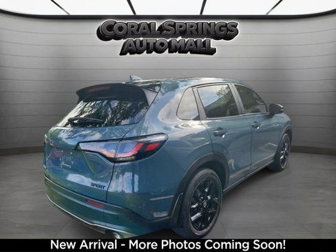 Used 2024 Honda HR-V Sport image 4