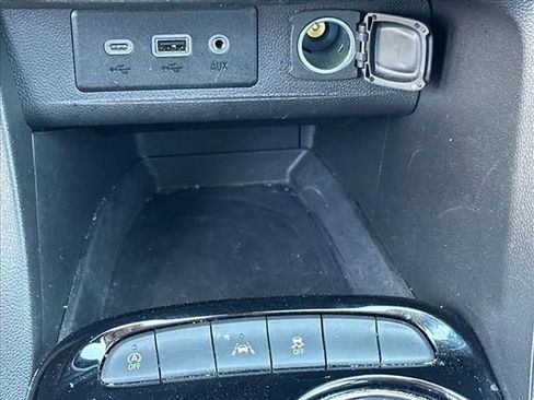 Certified 2023 Buick Encore GX Select w/ Sport Touring Package FWD image 29
