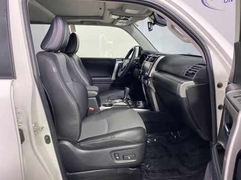 Certified 2023 Toyota 4Runner SR5 Premium w/ Moonroof Package AWD/4WD image 8