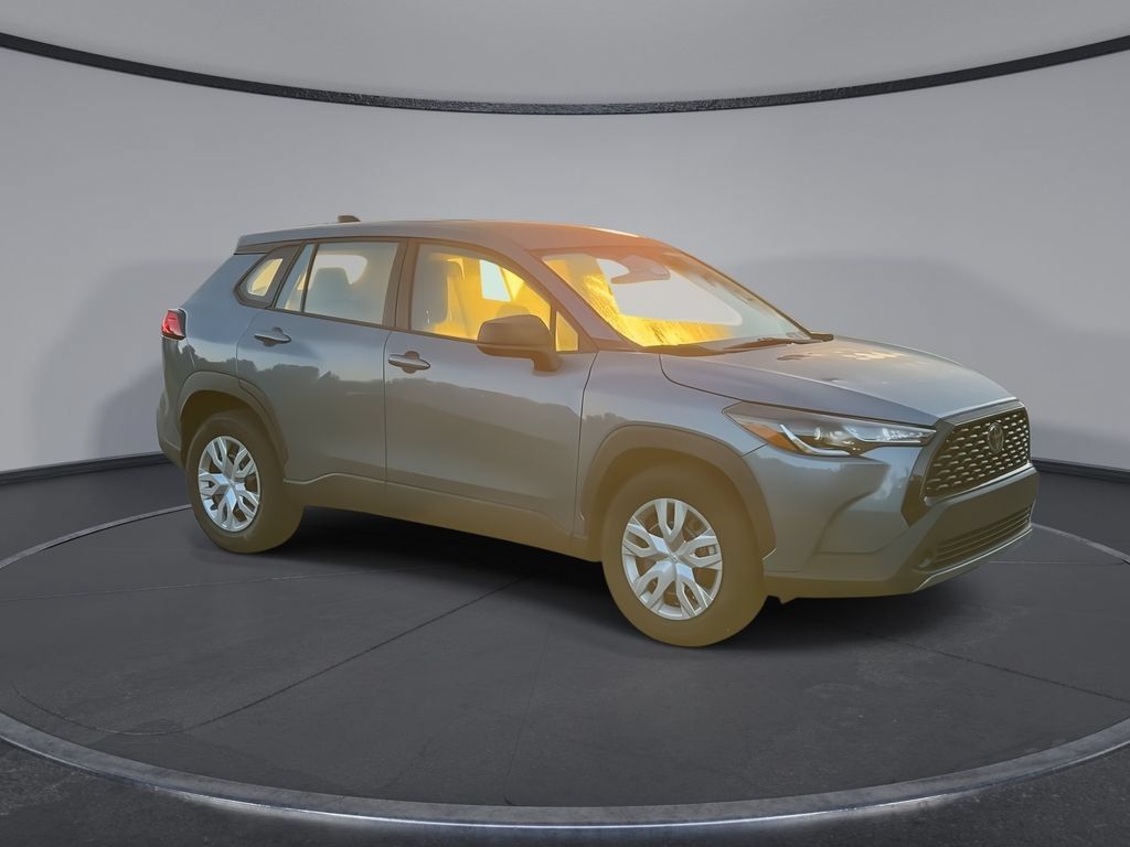 Certified 2025 Toyota Corolla Cross L FWD image 2