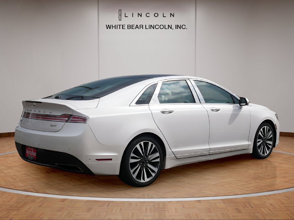 Used 2019 Lincoln MKZ Reserve w/ Luxury Package FWD image 5