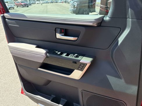 New 2026 Toyota Tundra Limited AWD/4WD image 9