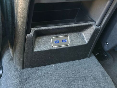 New 2026 Mercedes-Benz GLE 450 4MATIC image 40