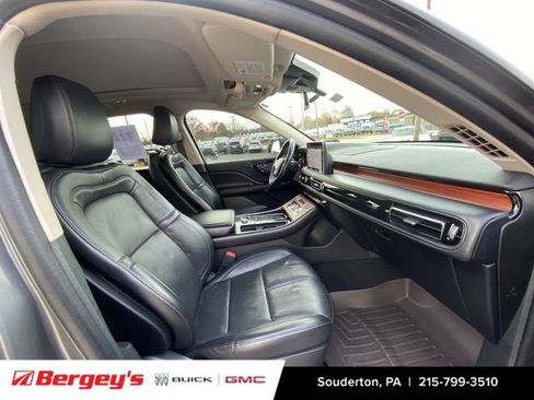 Used 2021 Lincoln Aviator Reserve w/ Equipment Group 208A image 31