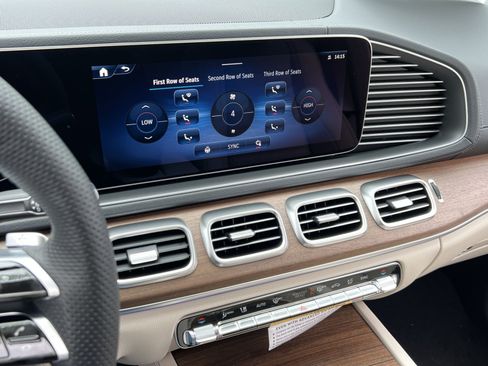New 2026 Mercedes-Benz GLS 450 4MATIC image 26