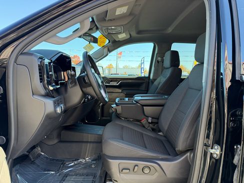 Used 2024 GMC Sierra 1500 Elevation w/ LPO, GMC Protection Package image 16