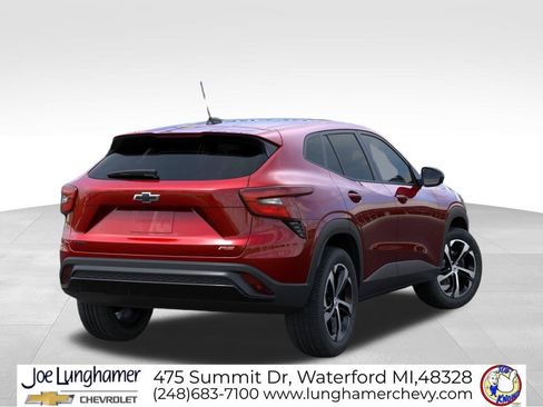 New 2026 Chevrolet Trax RS FWD image 4