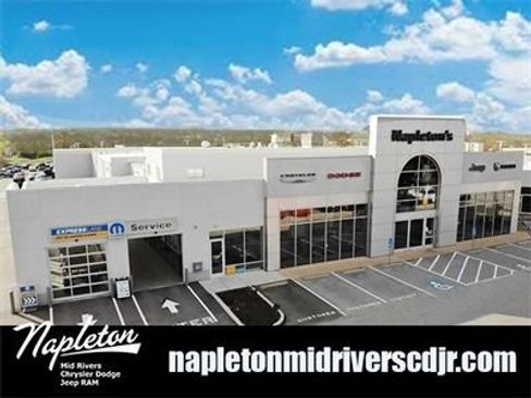 Used 2022 Dodge Durango GT image 34