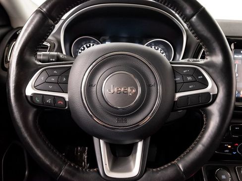 Used 2019 Jeep Compass Limited AWD/4WD image 13