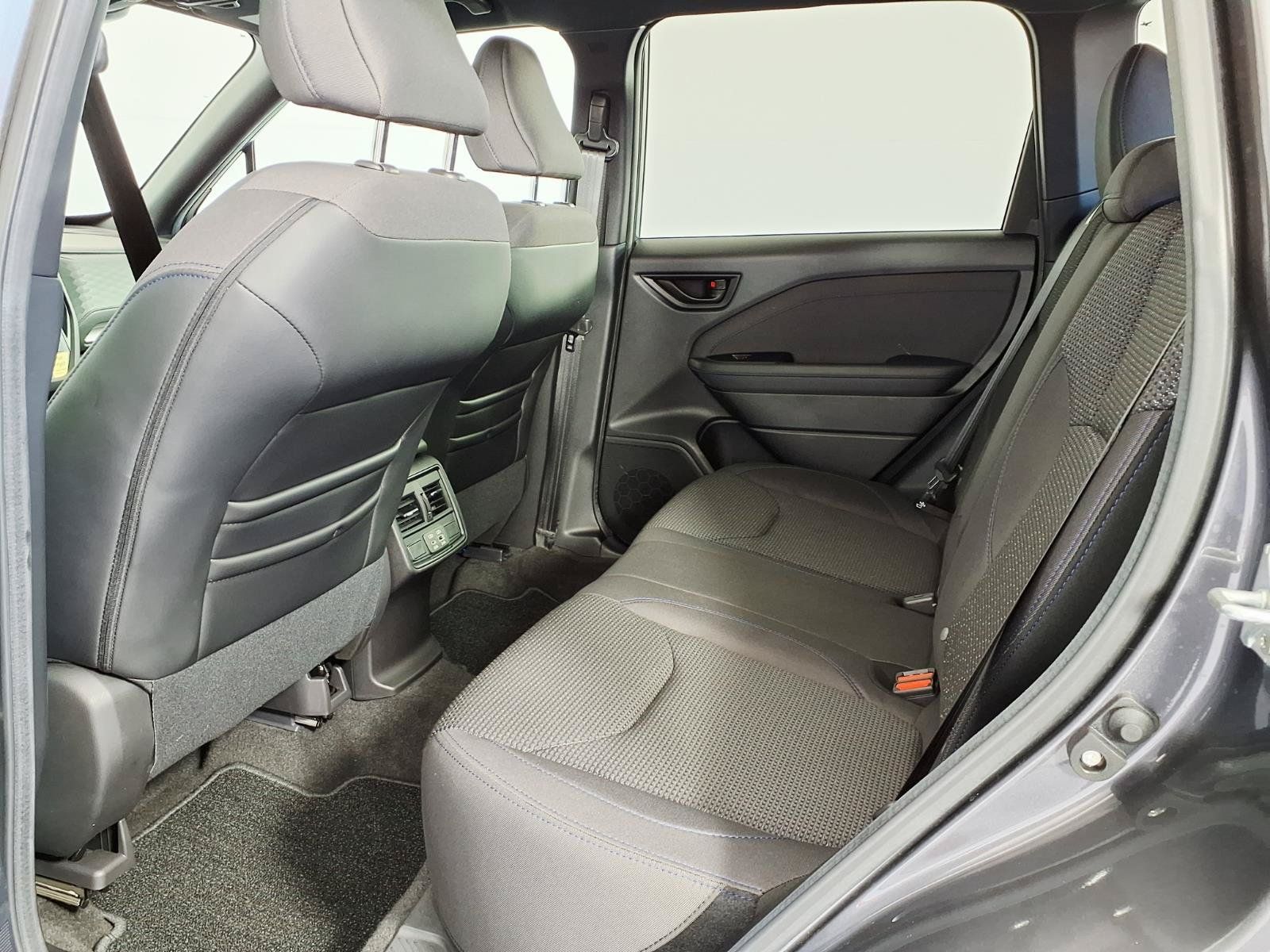 Used 2026 Subaru Forester Premium AWD/4WD image 9