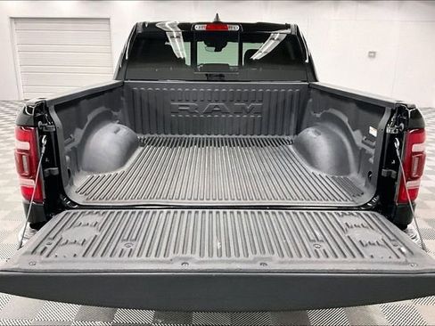 Used 2023 RAM 1500 Laramie AWD/4WD image 29