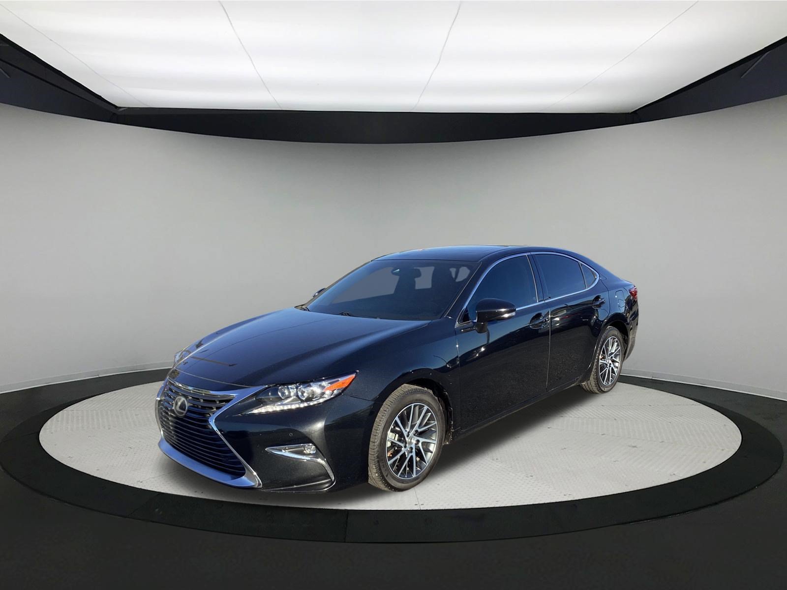 Used 2017 Lexus ES 350 FWD image 2