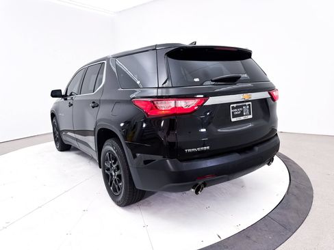 Used 2019 Chevrolet Traverse LS FWD image 13