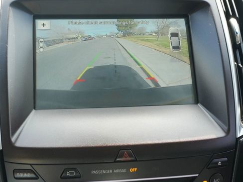 Used 2017 Ford Edge Titanium w/ Technology Package image 18