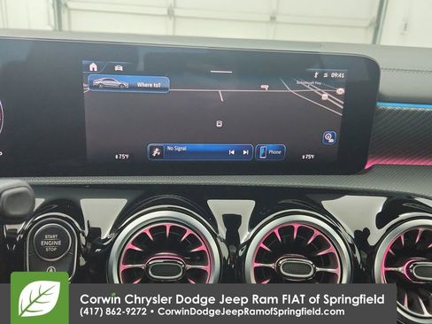 Used 2025 Mercedes-Benz CLA 250 4MATIC image 25