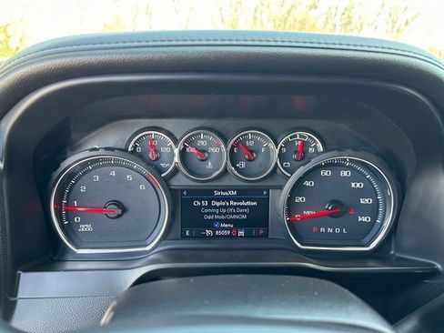 Used 2020 Chevrolet Silverado 2500 LTZ image 22