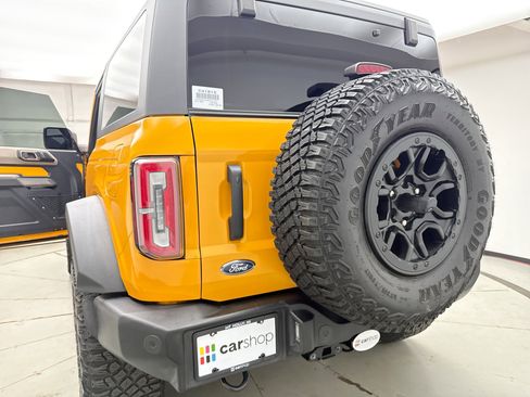 Used 2022 Ford Bronco Wildtrak AWD/4WD image 28