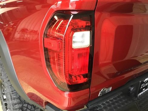 New 2024 GMC Canyon AT4X w/ AT4X AEV Edition image 21