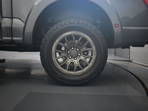 Used 2022 Ford F150 Lariat w/ Equipment Group 502A High image 23