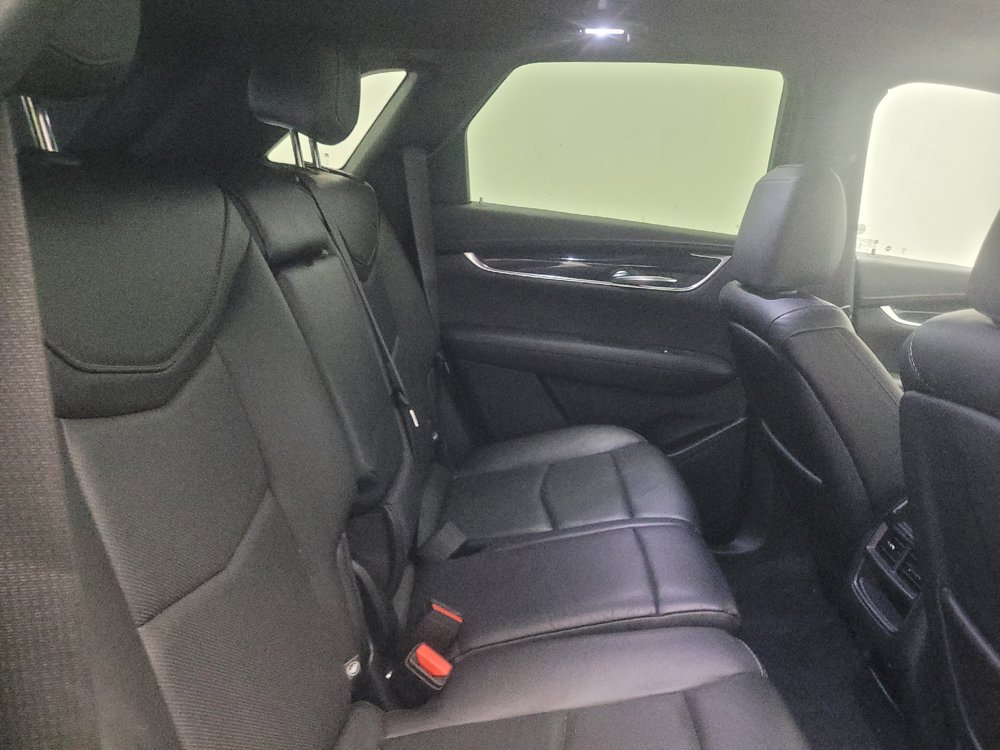 Used 2020 Cadillac XT5 Premium Luxury AWD/4WD image 19