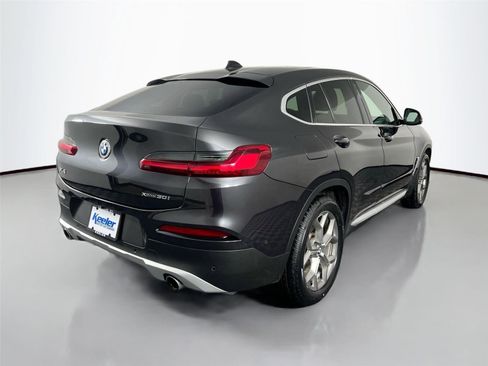 Used 2021 BMW X4 xDrive30i w/ Premium Package image 6