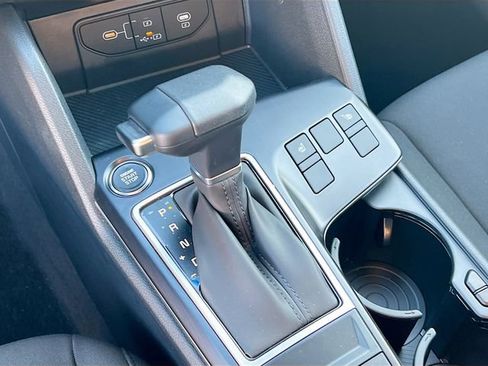 New 2026 Kia Sportage LX w/ LX Convenience Package image 16
