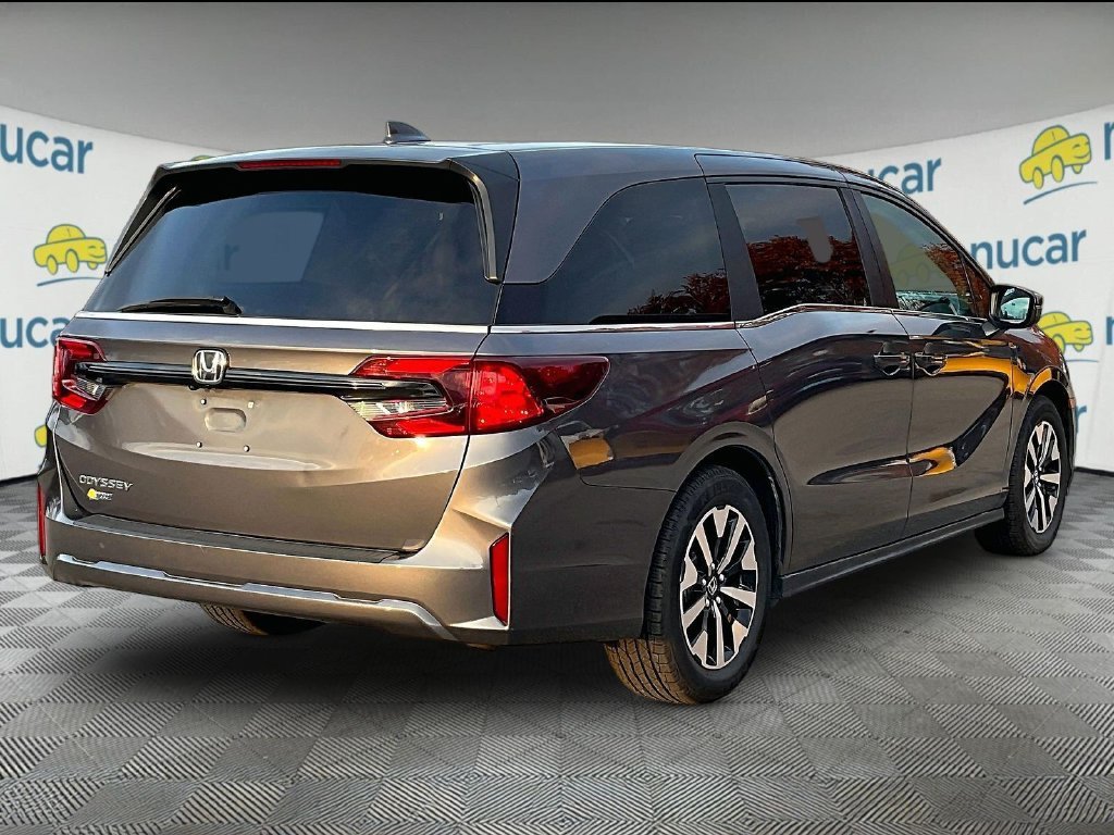Used 2025 Honda Odyssey EX-L image 6
