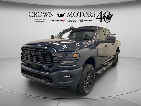 Used 2025 RAM 2500 Big Horn AWD/4WD image 3